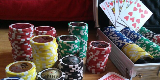 Alat Poker Digunakan oleh Pro Online pada tahun 2022