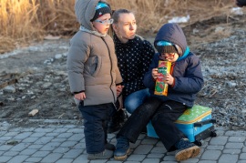 Pengungsi harus menjadi pusat rekonstruksi Ukraina
