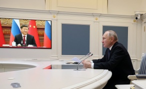 Taiwan merasakan tekanan dari kediktatoran Rusia dan China