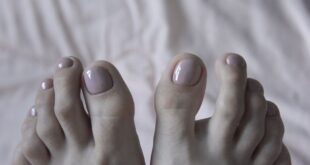 Mengapa jari-jari kaki Anda berkerut?