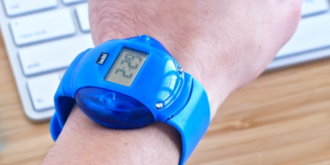Bedol DRIZL – jam tangan bertenaga air yang ramah lingkungan
